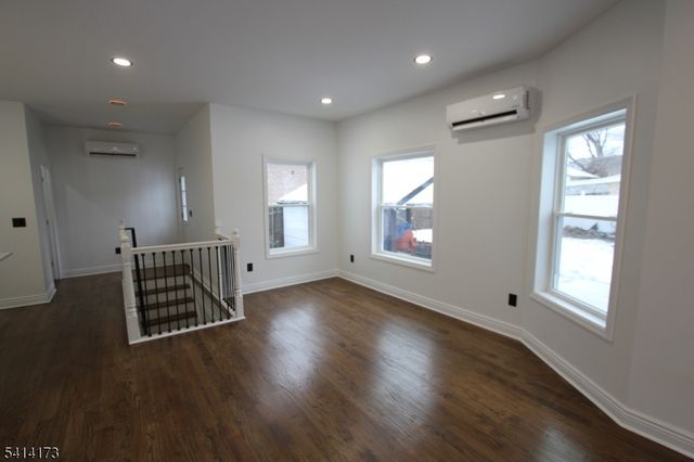 126 4Th Ave, Hawthorne Boro, NJ 07506