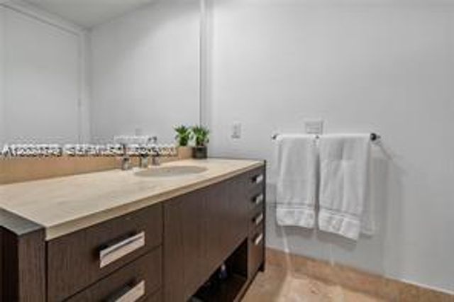 18201 Collins Ave 3407, Sunny Isles Beach, FL 33160