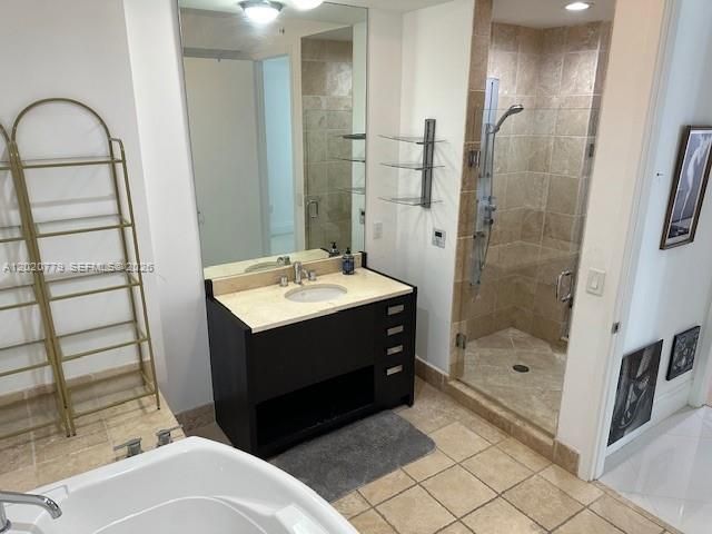 18201 Collins Ave 3407, Sunny Isles Beach, FL 33160