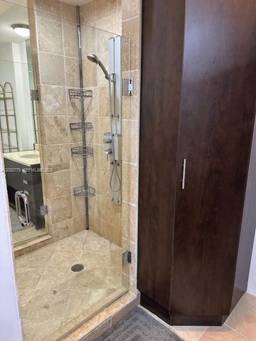 18201 Collins Ave 3407, Sunny Isles Beach, FL 33160