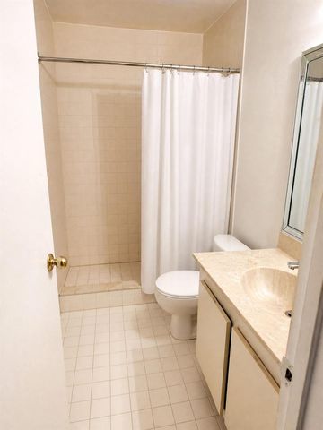 3575 NW 94th Avenue 8d, Sunrise, FL 33351