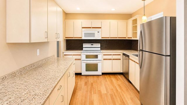 3575 NW 94th Avenue 8d, Sunrise, FL 33351