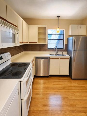 3575 NW 94th Avenue 8d, Sunrise, FL 33351