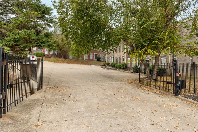 409 American Rd Apt 108, Nashville, TN 37209