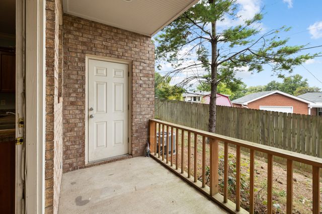 409 American Rd Apt 108, Nashville, TN 37209