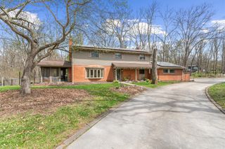 2854 Parkridge Drive, Ann Arbor, MI 48103