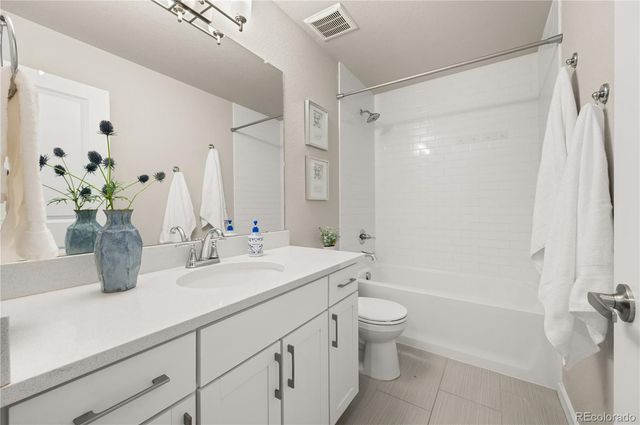 10597 Paris Street 1106, Henderson, CO 80640