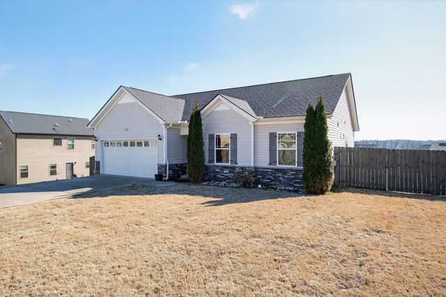 1344 Busiris Dr, Hermitage, TN 37076