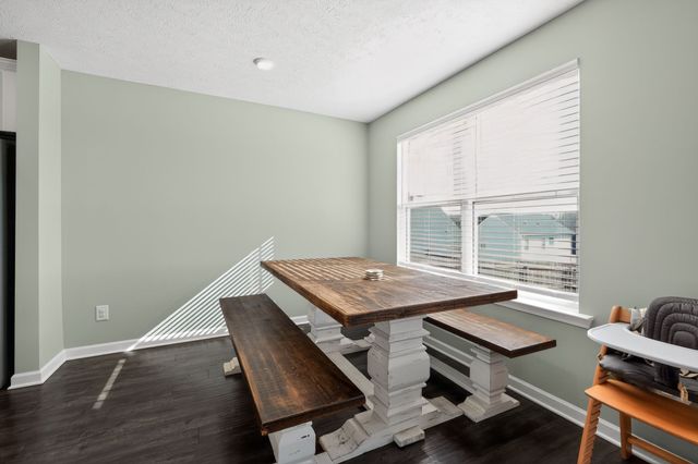 1344 Busiris Dr, Hermitage, TN 37076