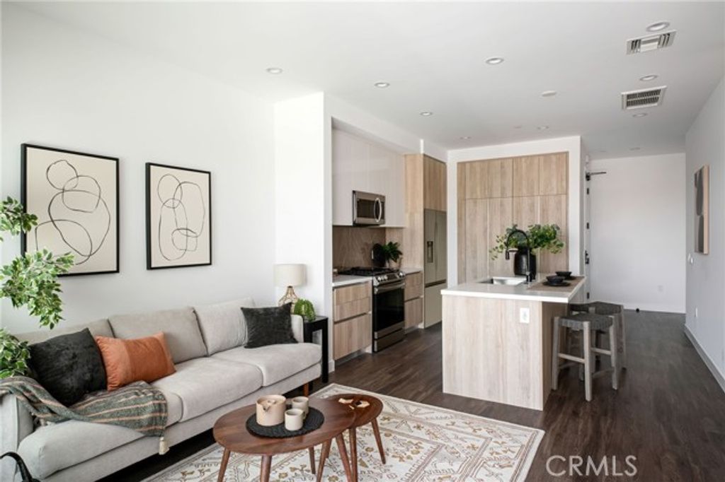 118 Astronaut Ellison S Onizuka Street 307, Los Angeles, CA 90012