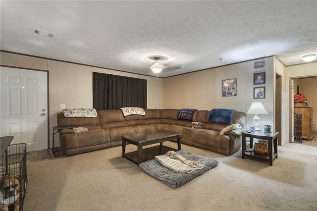2095 FM 1452 W, Madisonville, TX 77864