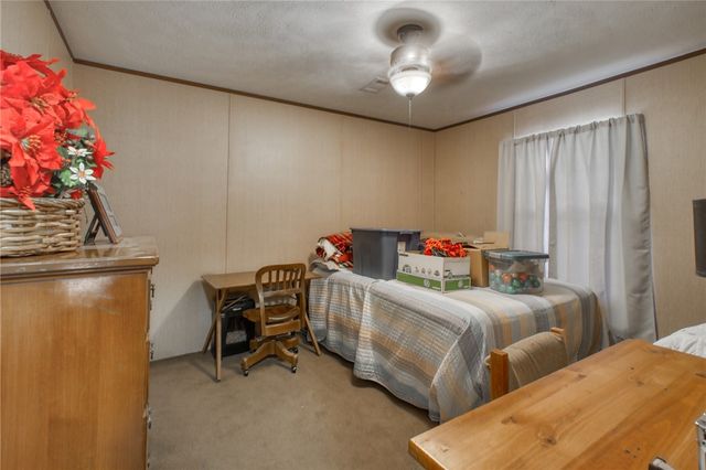 2095 FM 1452 W, Madisonville, TX 77864