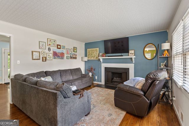 2161 Powers Ferry Drive SE, Marietta, GA 30067
