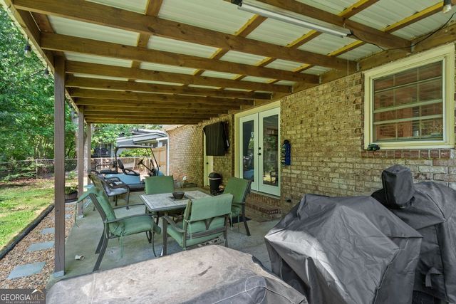 2161 Powers Ferry Drive SE, Marietta, GA 30067