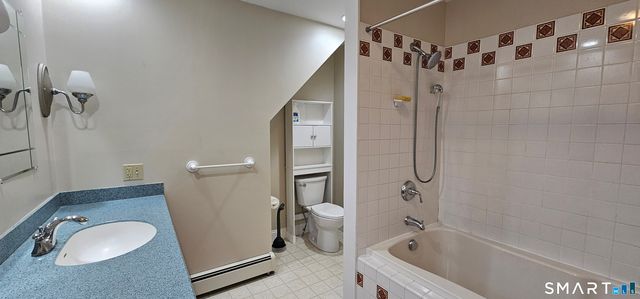 87 Main Street, Deep River, CT 06417