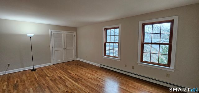 87 Main Street, Deep River, CT 06417