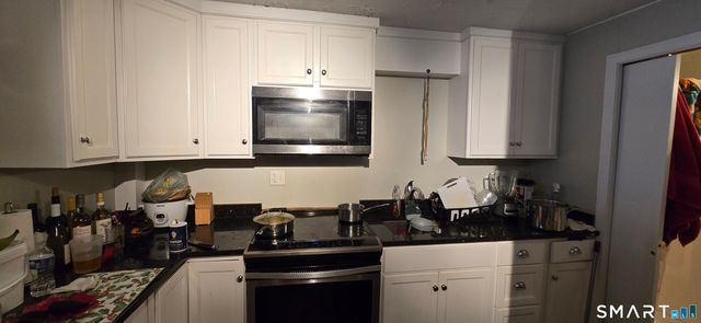 87 Main Street, Deep River, CT 06417