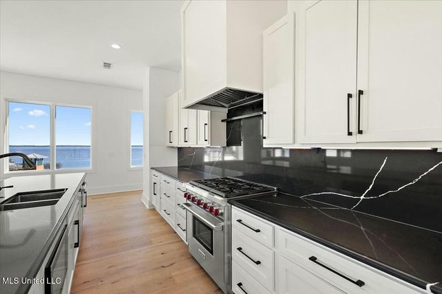 253 N Natchez Drive, 301, Madison, MS 39110