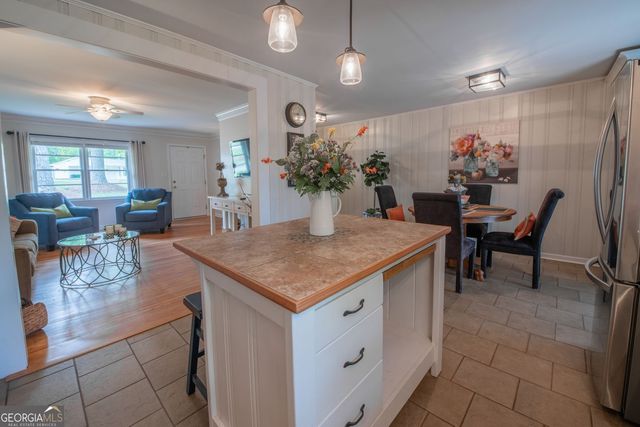 180 Sherwood Drive, Athens, GA 30606