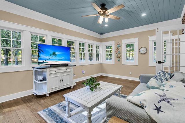 3708 Colonel Vanderhorst Circle, Mount Pleasant, SC 29466