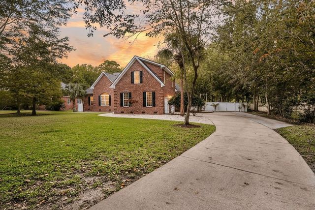 3708 Colonel Vanderhorst Circle, Mount Pleasant, SC 29466