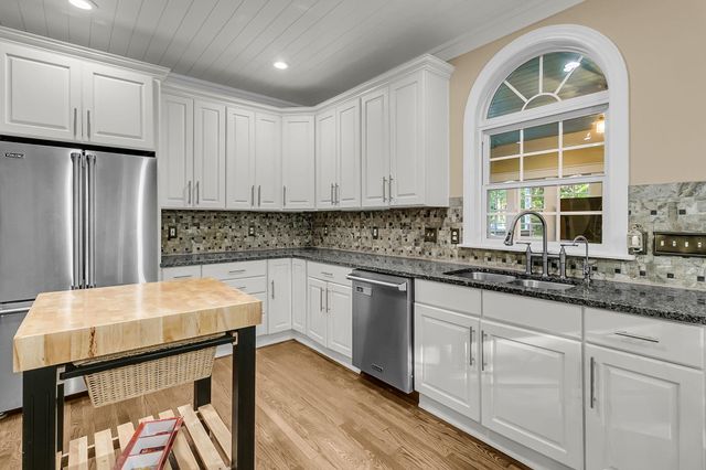 3708 Colonel Vanderhorst Circle, Mount Pleasant, SC 29466