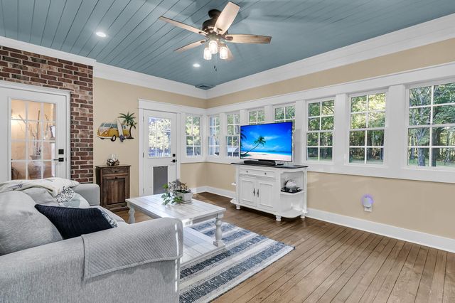 3708 Colonel Vanderhorst Circle, Mount Pleasant, SC 29466