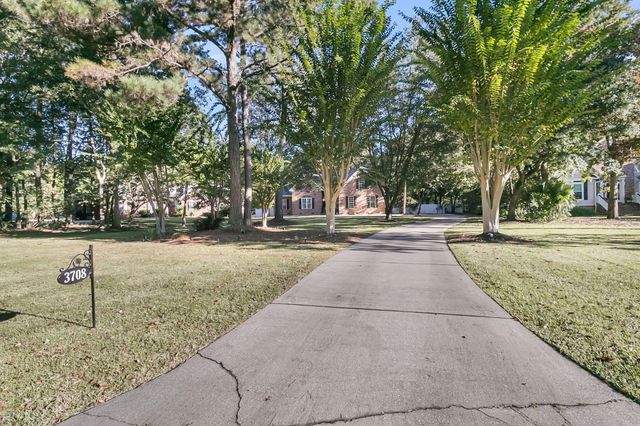 3708 Colonel Vanderhorst Circle, Mount Pleasant, SC 29466