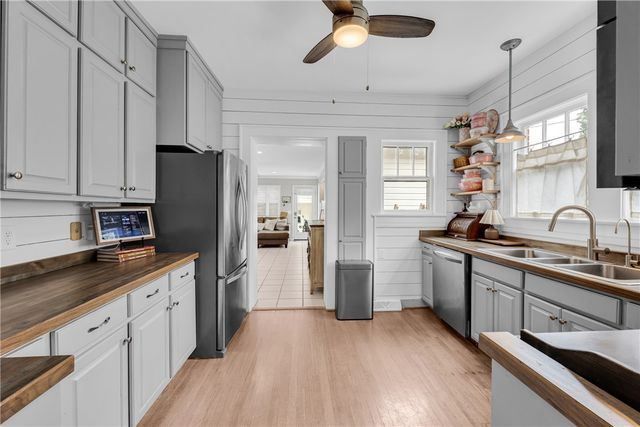 308 Retreat Street, Westminster, SC 29693