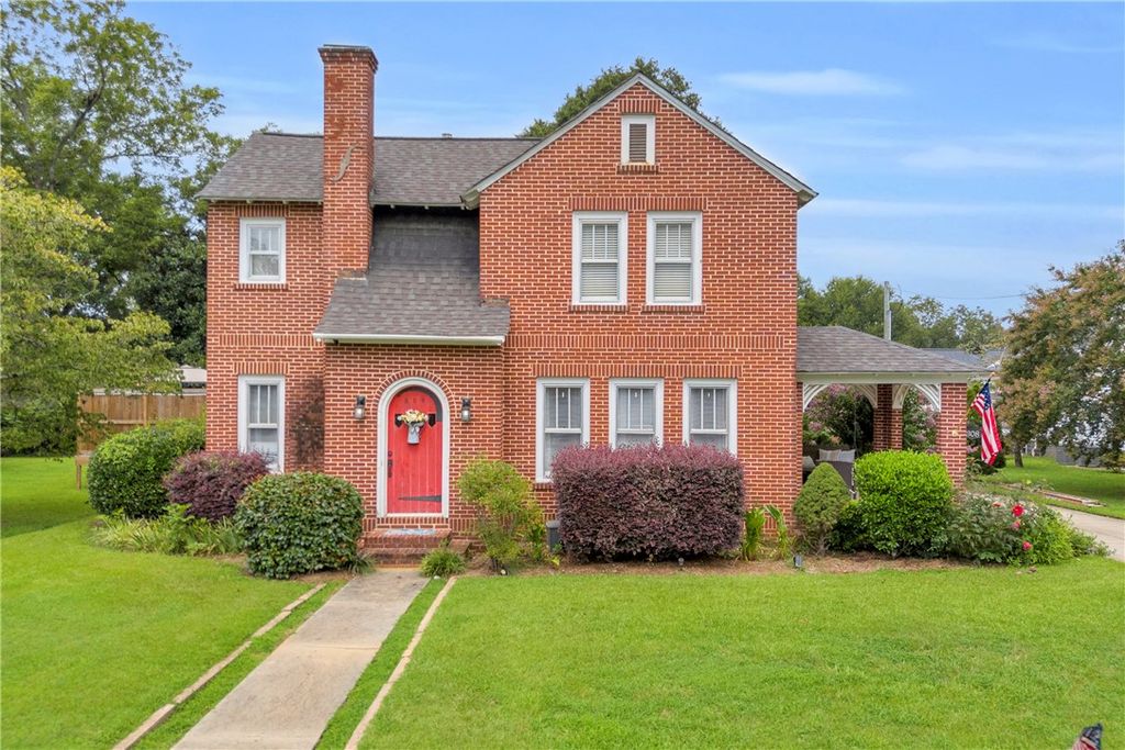 308 Retreat Street, Westminster, SC 29693