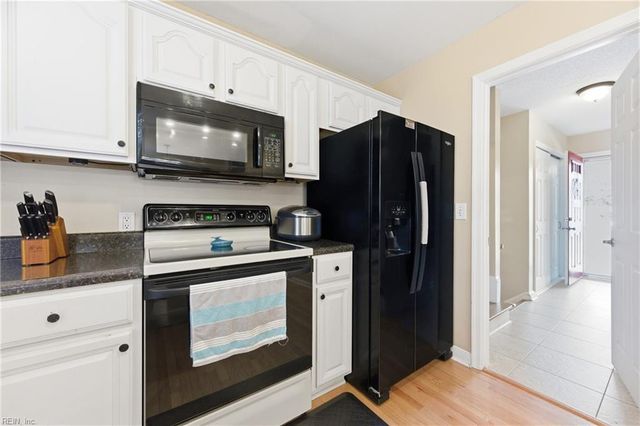 335 Deaton DR, Hampton, VA 23669