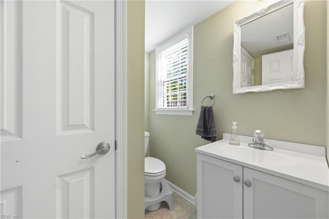 335 Deaton DR, Hampton, VA 23669