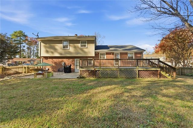 335 Deaton DR, Hampton, VA 23669