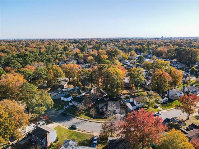 335 Deaton DR, Hampton, VA 23669