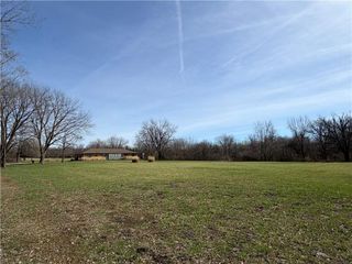 19105 S STATE ROUTE Y N/A, Belton, MO 64012