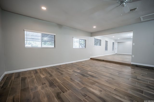 5628 CHARLIE CHAN DR, San Antonio, TX 78240