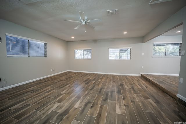 5628 CHARLIE CHAN DR, San Antonio, TX 78240
