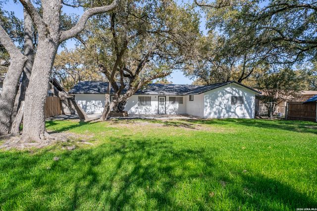 5628 CHARLIE CHAN DR, San Antonio, TX 78240