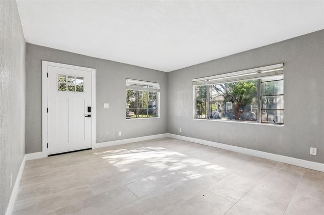 2217 MALLORY AVENUE, Tampa, FL 33605
