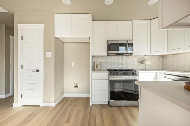 2506 Charla CIR, Austin, TX 78728