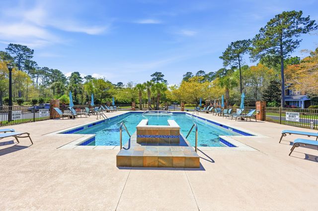 45 Highwood Circle, Murrells Inlet, SC 29576