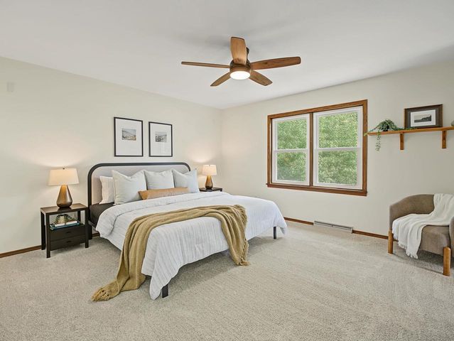 525 Harvest Lane, Verona, WI 53593