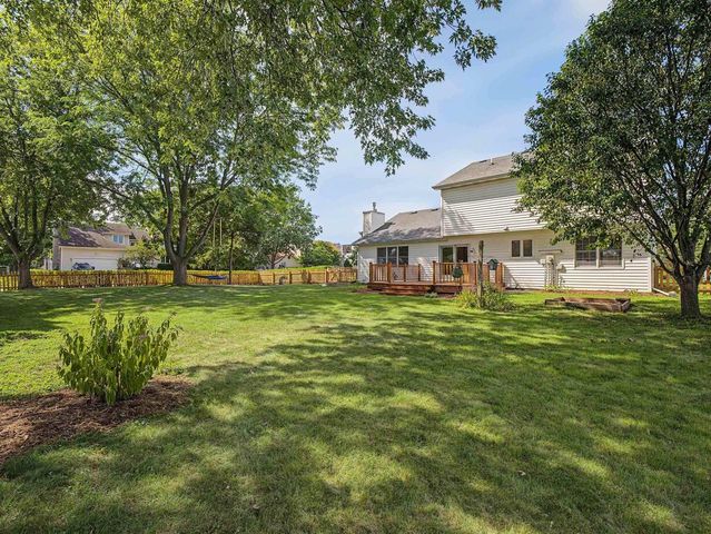 525 Harvest Lane, Verona, WI 53593
