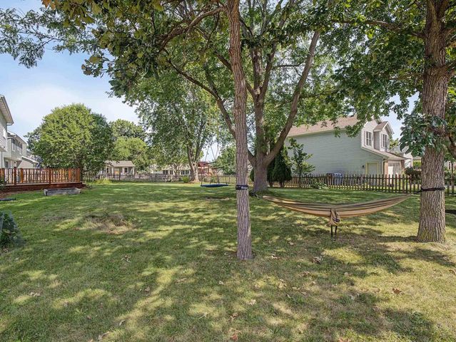 525 Harvest Lane, Verona, WI 53593