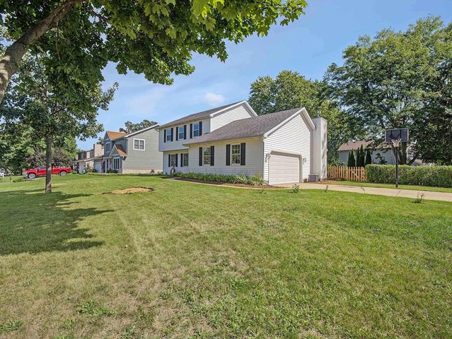 525 Harvest Lane, Verona, WI 53593