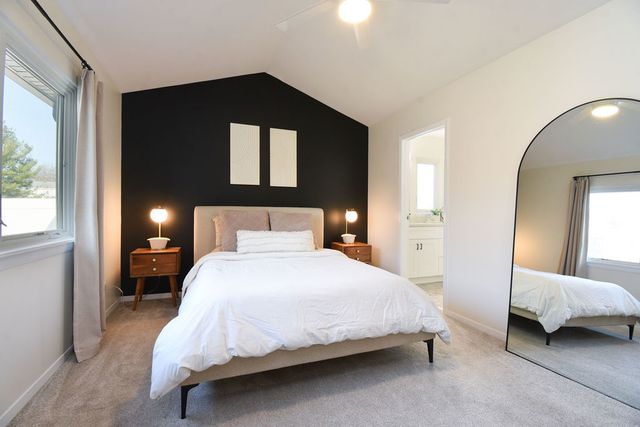 1406 River Oak Drive, Naperville, IL 60565