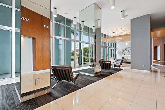 300 S Australian Avenue, West Palm Beach, FL 33401