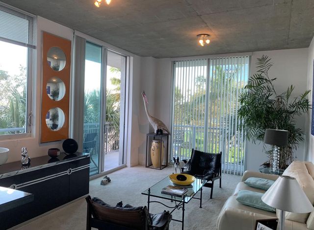 300 S Australian Avenue, West Palm Beach, FL 33401