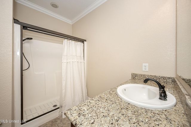 5851 Old Spanish Trail, Ocean Springs, MS 39564