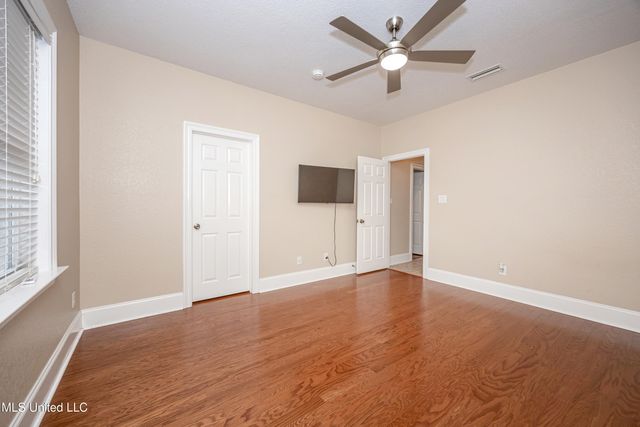 5851 Old Spanish Trail, Ocean Springs, MS 39564